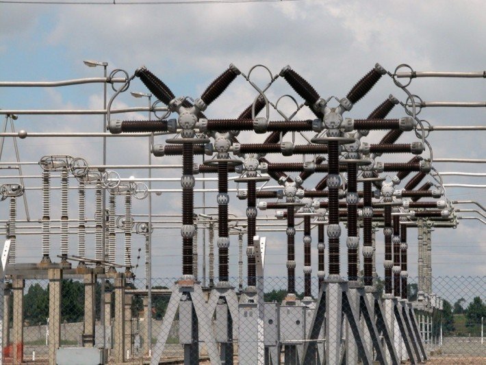 Read more about the article Power restored to 330kv Alagbon substation after fire incident — TCN