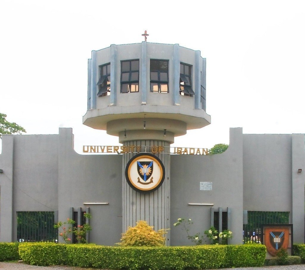 Read more about the article Pro-chancellors urge Tinubu to revisit pending issues raised by university unions