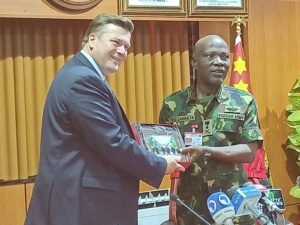 Read more about the article UK pledges enhanced synergy with Nigerian army