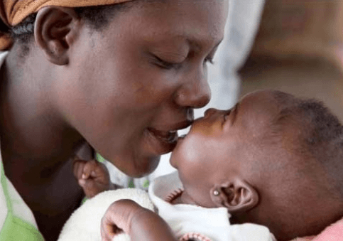 You are currently viewing Gates Foundation calls for urgent action to reduce maternal, child mortality