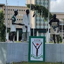 Read more about the article LUTH matriculates 275 students from 3 schools