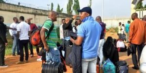 Read more about the article Refugees Commission receives 36 Nigerian deportees from Sweden