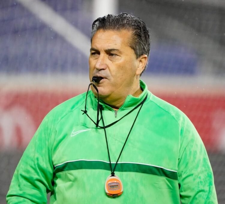 Read more about the article Football stakeholders call for Peseiro’s sack  over poor results