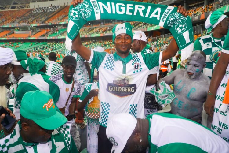 Members of the Nigeria Football Supporters Club in Cote d'Ivoire