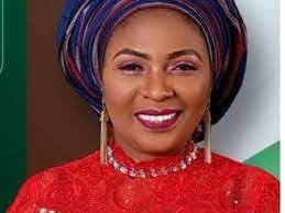 You are currently viewing Female aspirant, Patience Key, joins Edo guber race