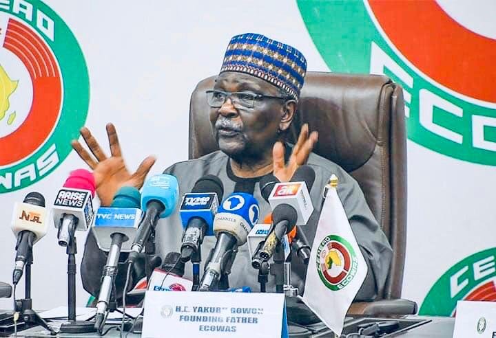 Read more about the article Gowon urges ECOWAS leaders to lift sanctions on Mali, B’Faso, others
