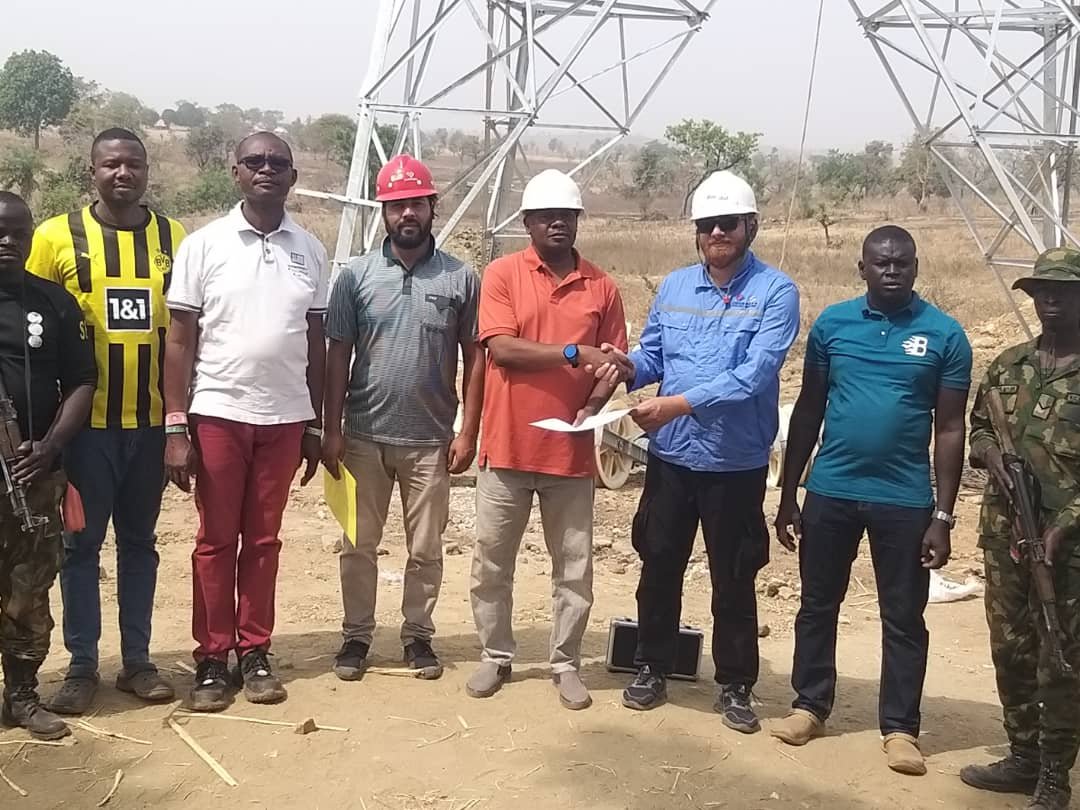 Read more about the article Nigerian Army engineers deliver  Zungeru double circuit transmission line