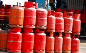 Read more about the article Cooking Gas: Dealers, FCT residents lament price surge, seek FG’s intervention