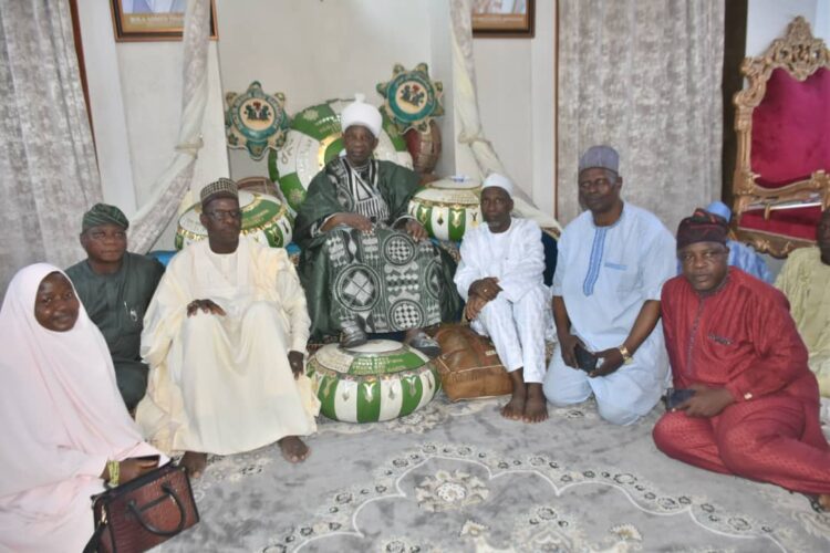 NAN Management team at the palace of Emir of Ilorin, Alhaji Ibrahim Sulu-Gambari