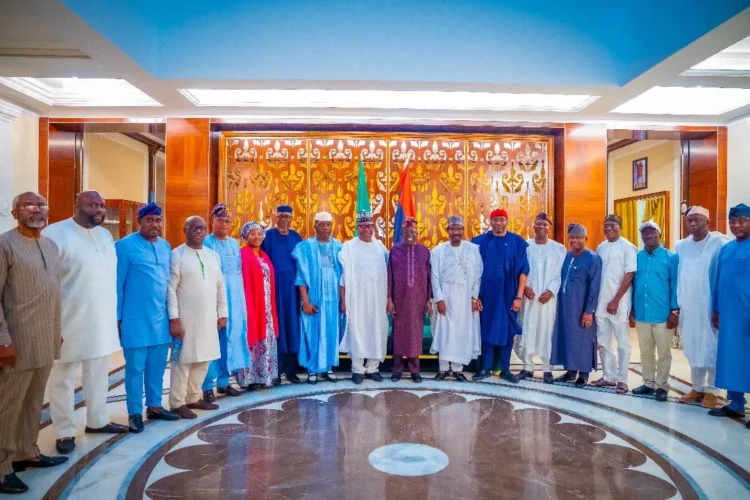President Bola Tinubu with the delegation of the National Assembly led by President of the Senate, Sen. Godswill Akpabio, on Monday evening in Lagos.