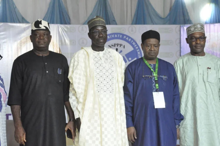 On the left is representative of the SFG, Mr Simon Tyungu, Second to the left is representative of Niger Governor, Alhaji Abubakar Salisu, on the first right is Mr Efosa representative of Nigeria Governors Forum and on the second right is Mr Michael Ohiani Director-General of ICRC