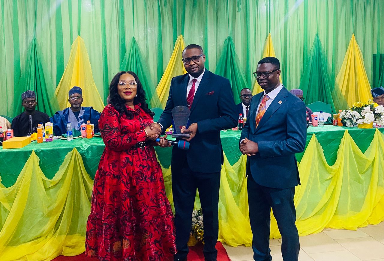 Akwa Ibom wins fastest-growing health agency award