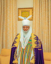 Turbaning: Emir of Daura seeks prayers for leaders, Nigeria