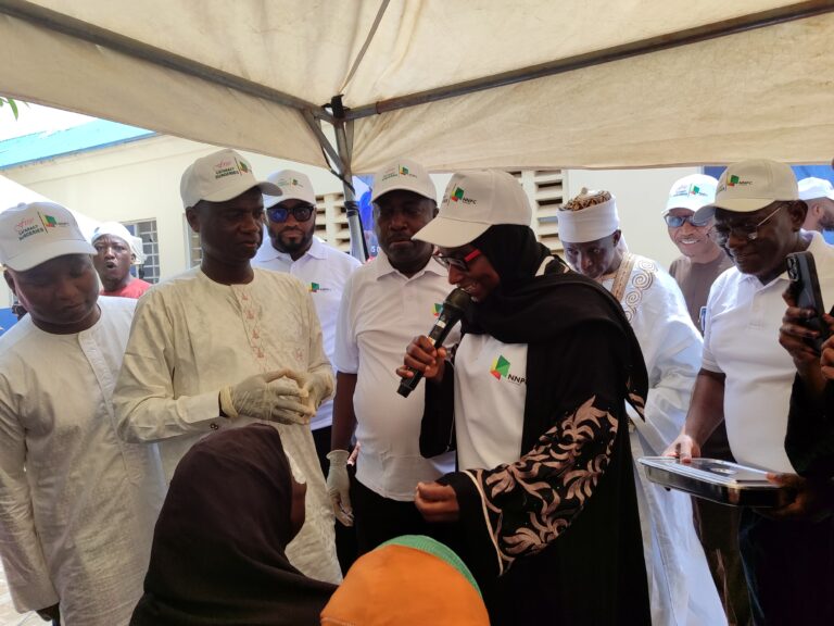 NNPC foundation offers free cataract surgeries to 500 in Niger
