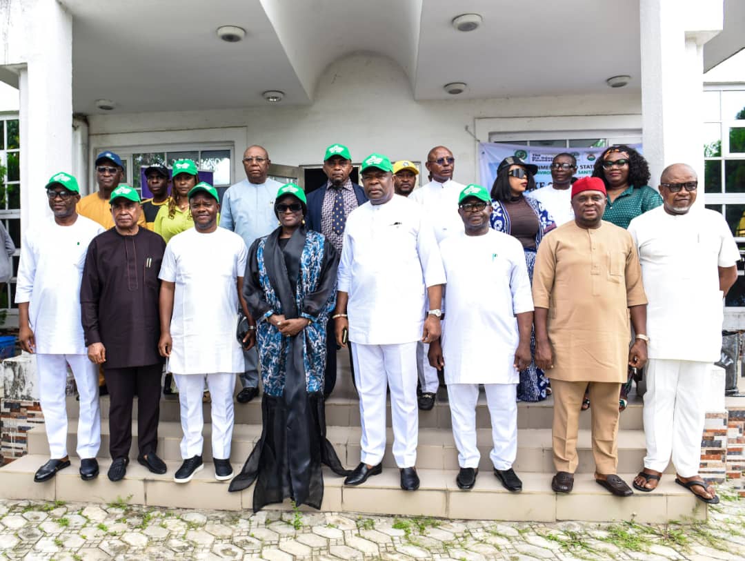 Uzodimma urges collective efforts to combat plastic pollution