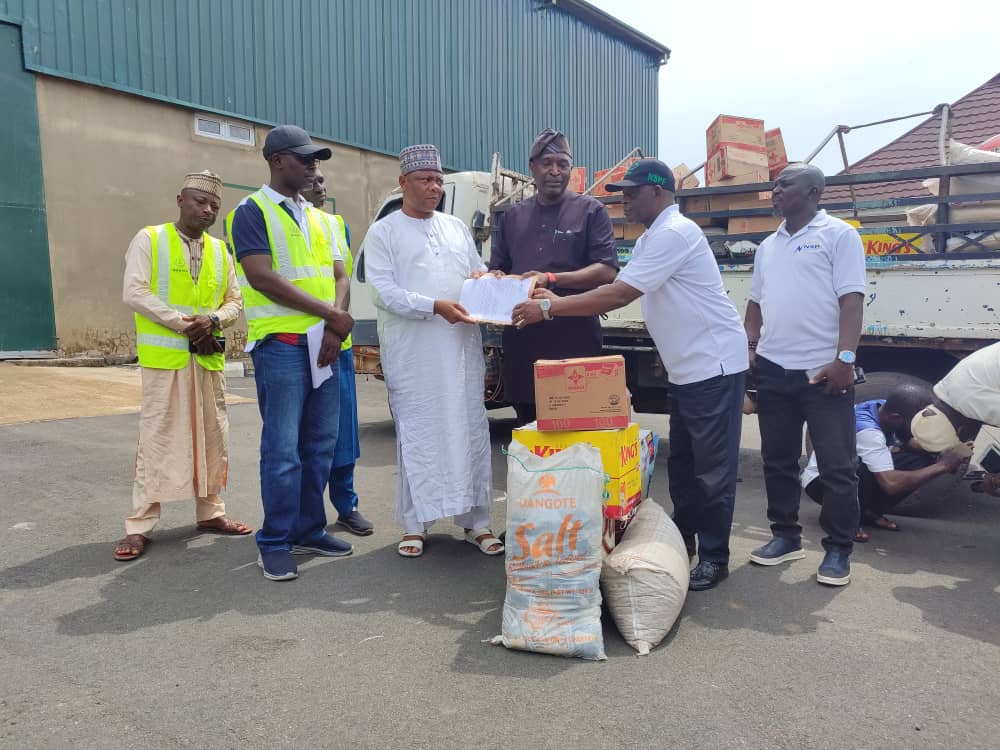 NSP foundation donates food items to flood victims in Niger
