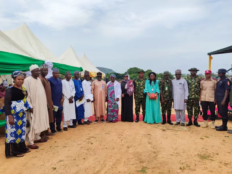 Bago tasks corps members on hard work, determination