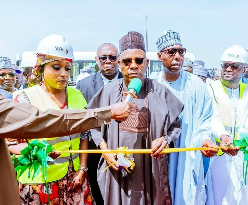 Shettima inaugurates power project in Borno university