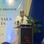 Minister urges media to keep nation united