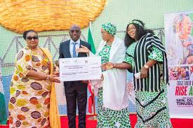 Benue: Mrs Tinubu donates N1bn to victims of violence