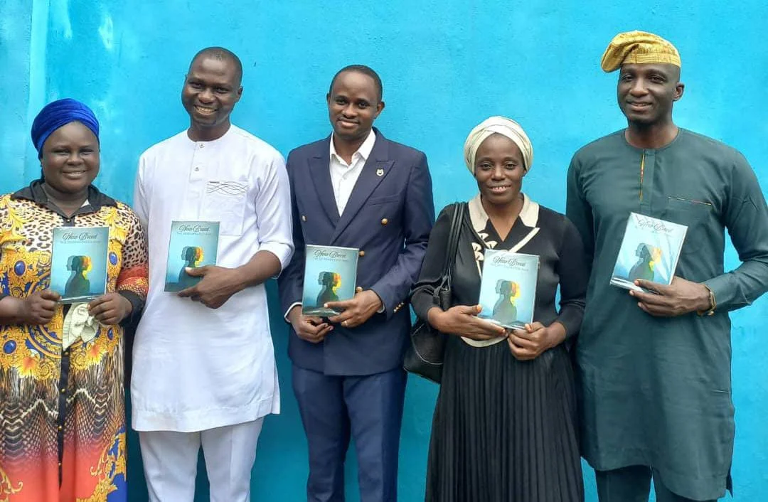Author tasks prospective writers to embrace mentorship