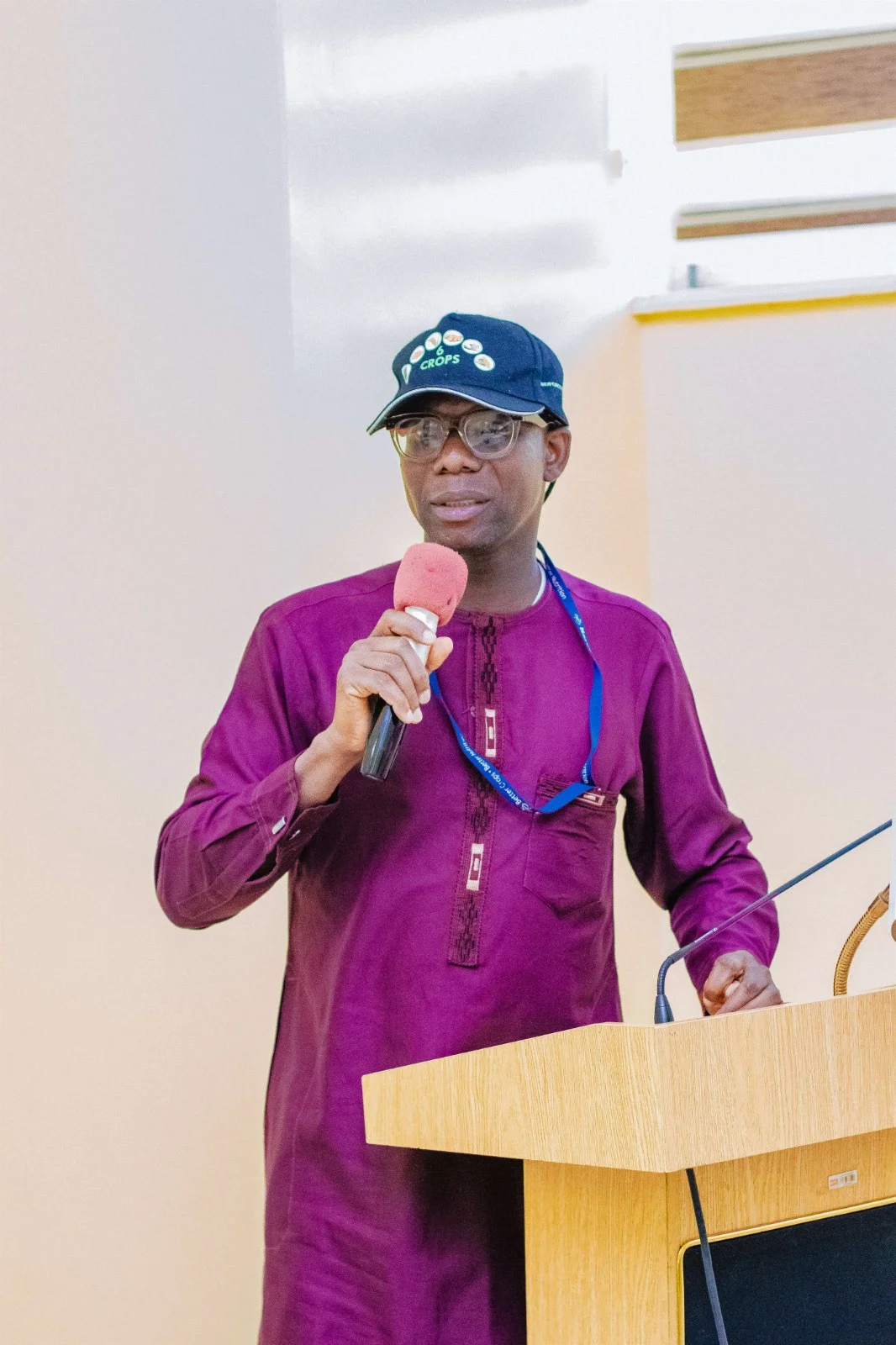 Expert urges professionals to blend skills with business