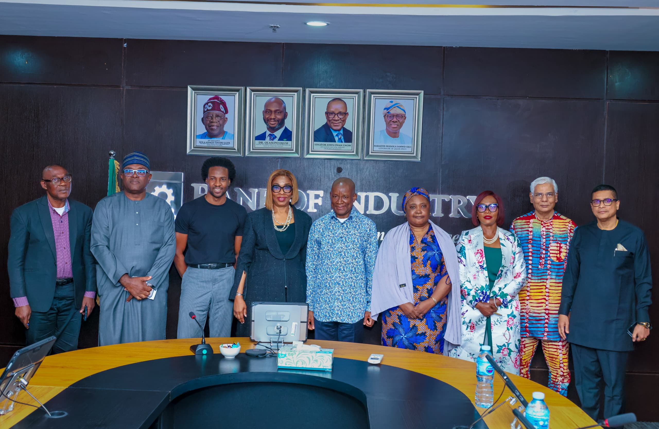 FG, stakeholders brainstorm to revive textile sector