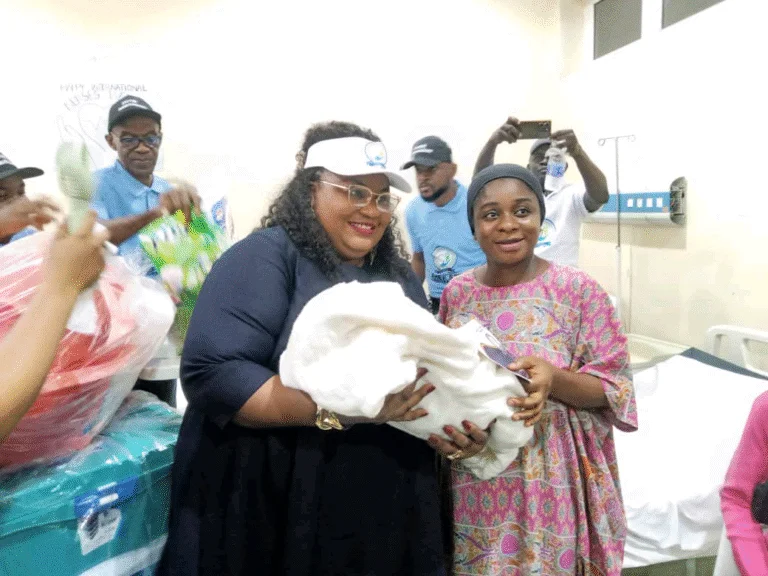 Foundation distributes items to nursing mothers, pregnant women in FCT