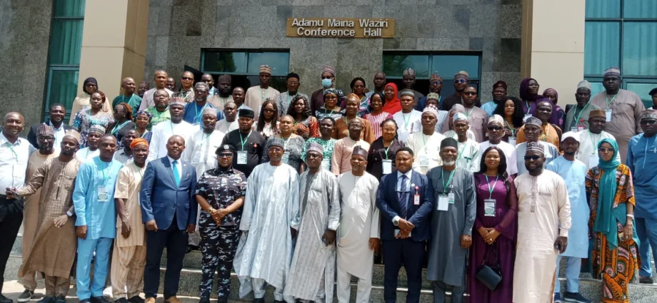 FG, L-PRES train officers on animal disease response