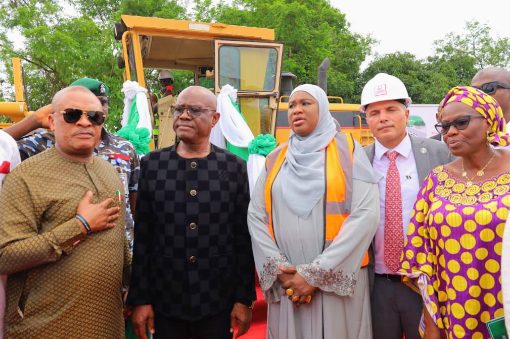 Wike inaugurates transit way project, pledges more investment in schools, health