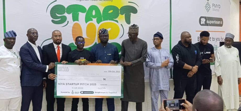 Ministry of Youth, Superteam, Saphittal empower 17 youth startups