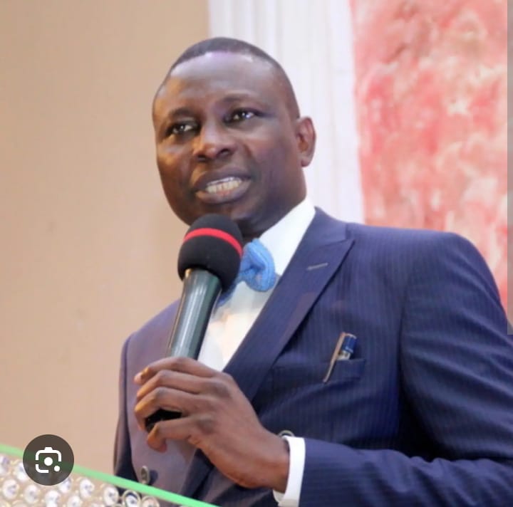 EFCC vows to prosecute corrupt politicians without bias