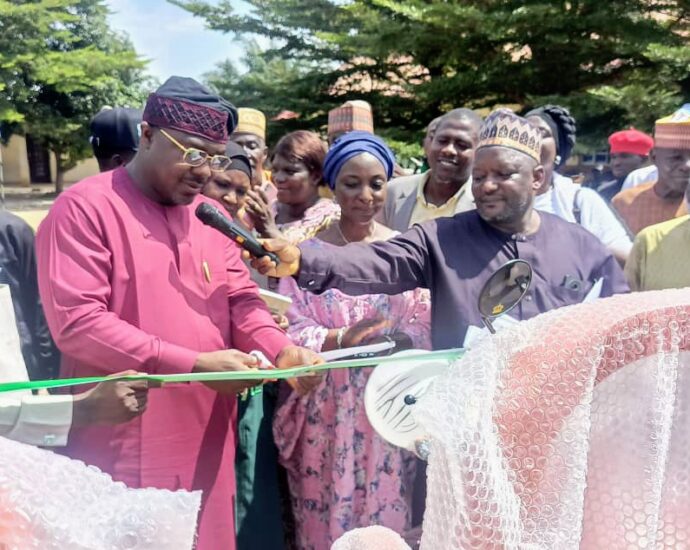 ACReSAL inaugurates waste management facility, hands over 14 tricycles in FCT ACReSAL inaugurates waste management facility, hands over 14 tricycles in FCT