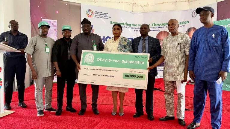 20 AAU students receive Opay’s N1.2bn scholarship grant 20 AAU students receive Opay’s N1.2bn scholarship grant