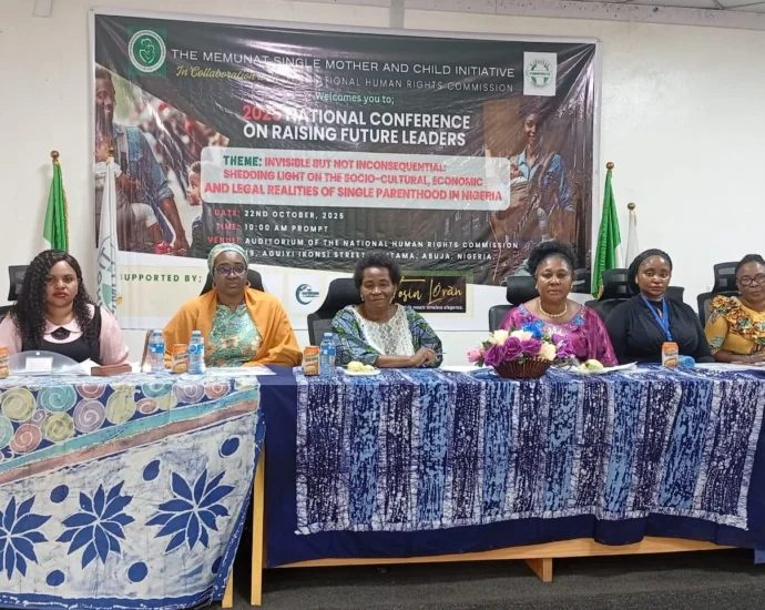 Group wants FG to commemorate National Day for Single Parenting Group wants FG to commemorate National Day for Single Parenting