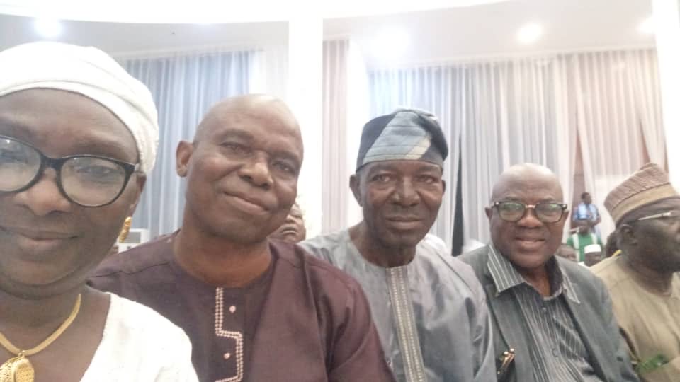 Veteran journalists honour late Kwara governor, Cornelius Adebayo Veteran journalists honour late Kwara governor, Cornelius Adebayo
