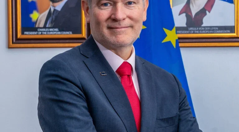 EU reaffirms solidarity with Nigeria, pledges stronger support on security EU reaffirms solidarity with Nigeria, pledges stronger support on security