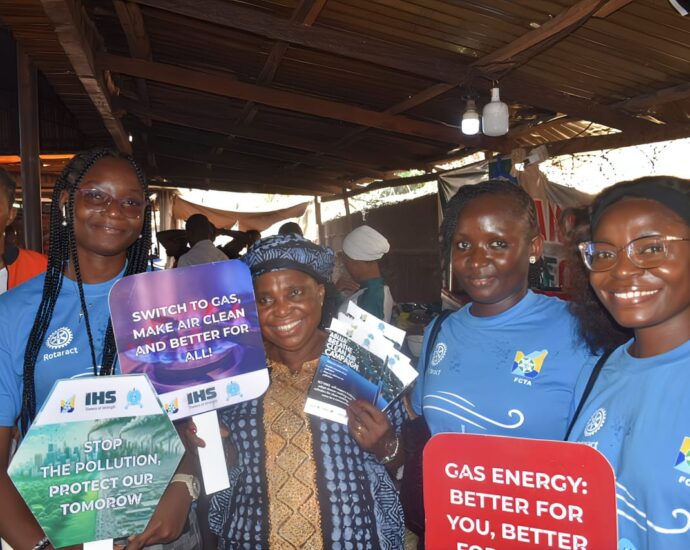 Youths take campaign against air pollution to FCT markets, schools Youths take campaign against air pollution to FCT markets, schools