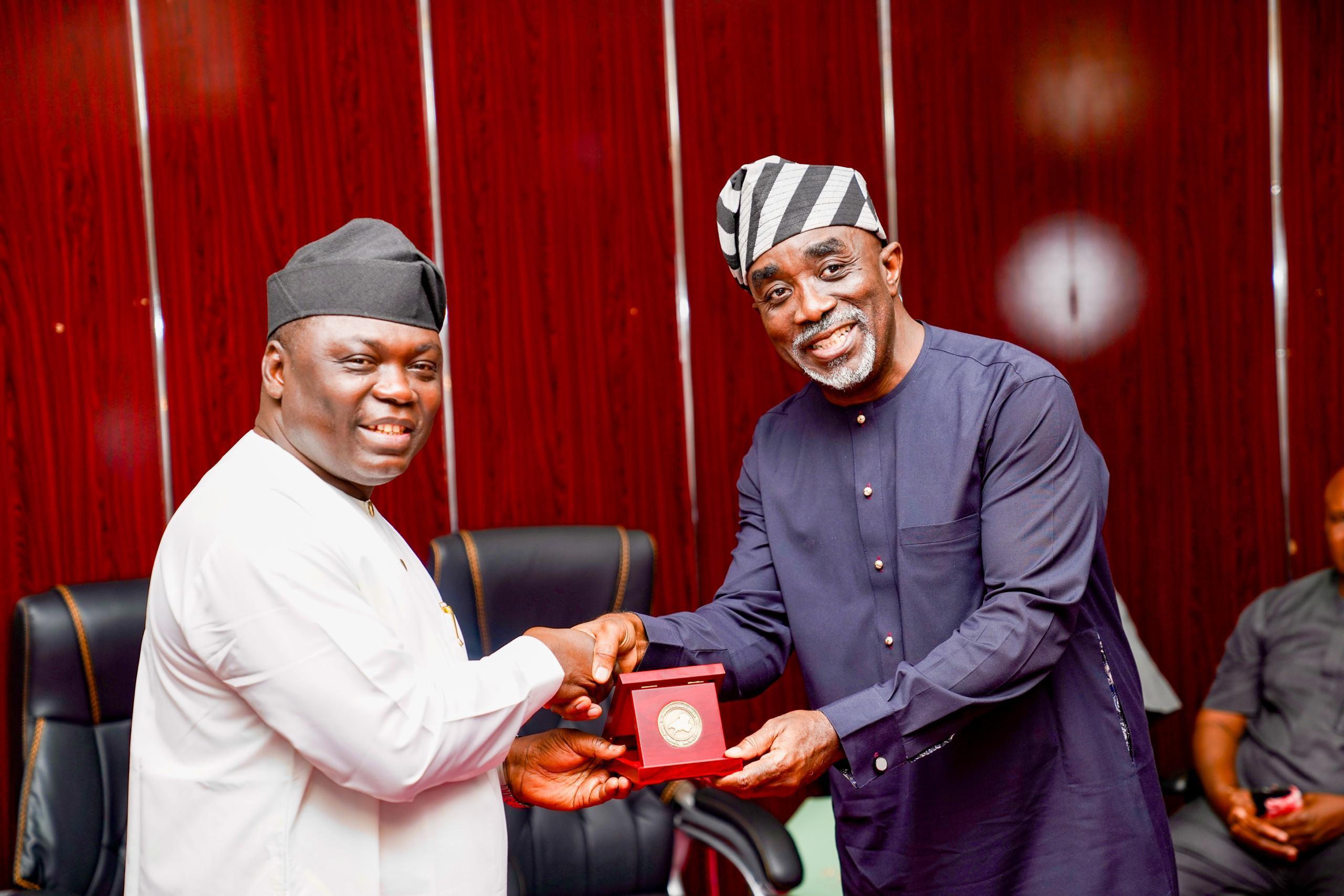 Nigeria sugar coy, group partner Taraba govt on sugar project