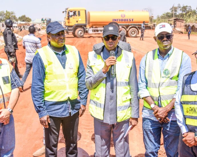 FG condemns sabotage on Abuja-Kaduna-Kano Road, cautions communities FG condemns sabotage on Abuja-Kaduna-Kano Road, cautions communities