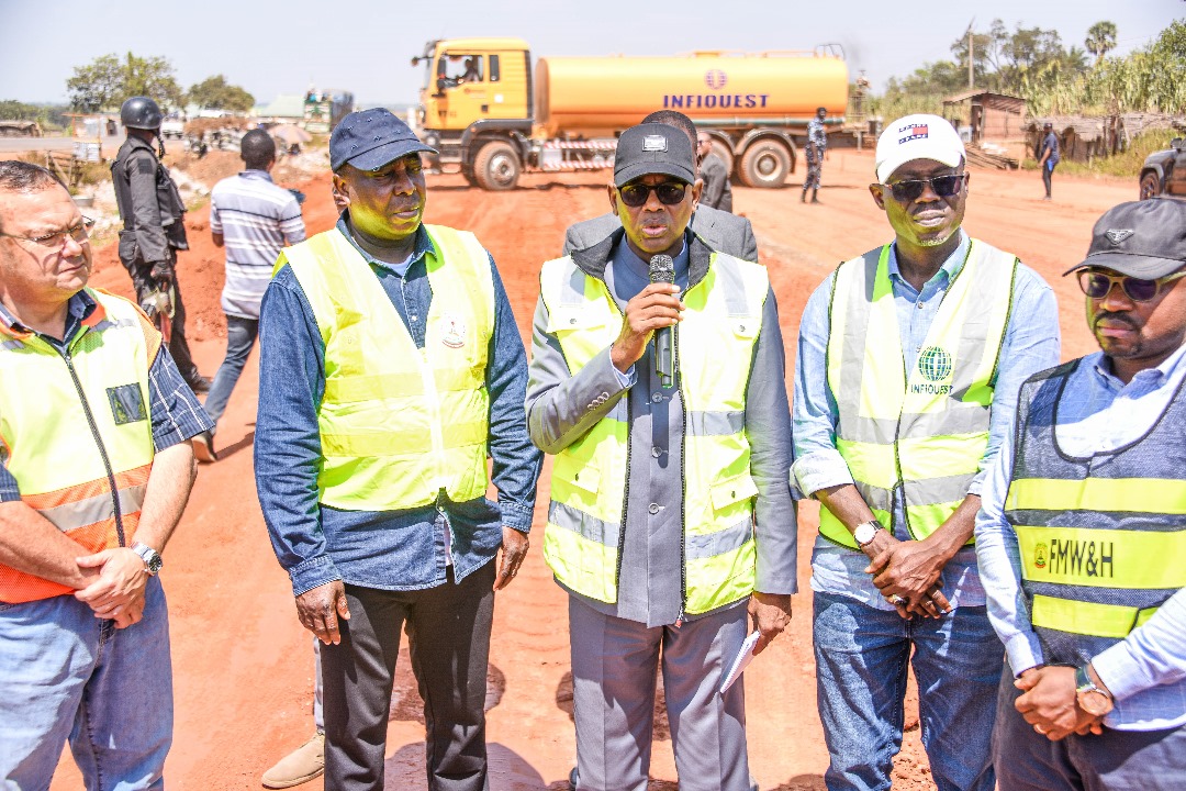 FG condemns sabotage on Abuja-Kaduna-Kano Road, cautions communities