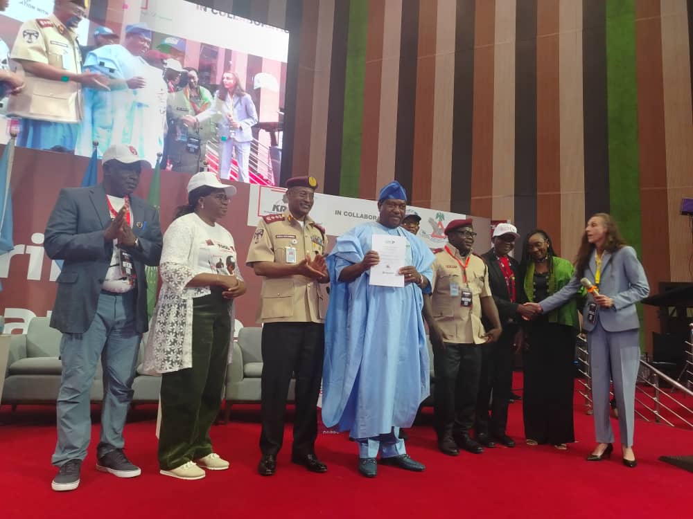 Oshiomhole, CJN advocate stricter enforcement of road safety laws