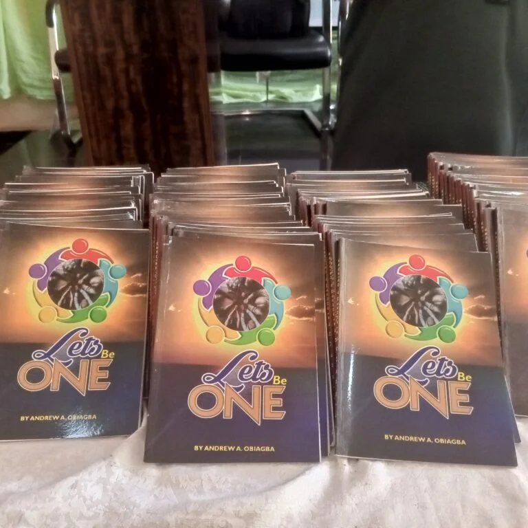 Writer highlights patriotism, dangers of disunity amid corruption