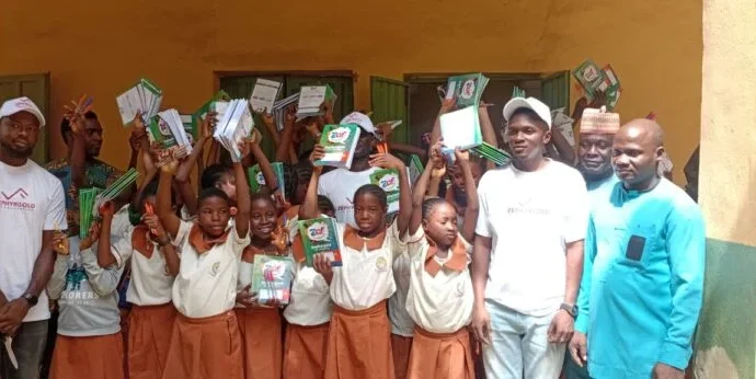 Educational outreach: Foundation distributes over 2,000 books, stationery to school
