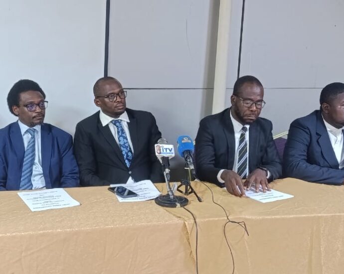 Vacate PDP secretariat within 24 hours or face legal action, Lawyers/CSOs tell police Vacate PDP secretariat within 24 hours or face legal action, Lawyers/CSOs tell police