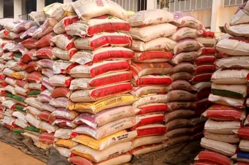 Christmas: Esele donates 230 bags of rice to Edo community Christmas: Esele donates 230 bags of rice to Edo community