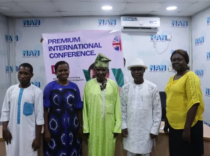 Organisation to launch smartphone initiative to revive students’ reading culture