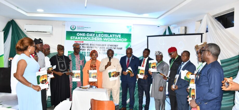 Commission reaffirms commitment to enhance transparency, accountability in oil industry Commission reaffirms commitment to enhance transparency, accountability in oil industry