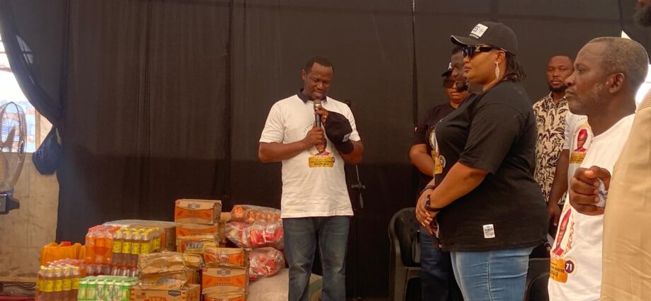 Group donates to FCT orphans, pledges continued welfare