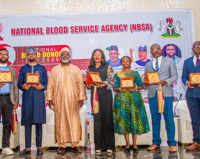 FG honours journalists advocating voluntary blood donation